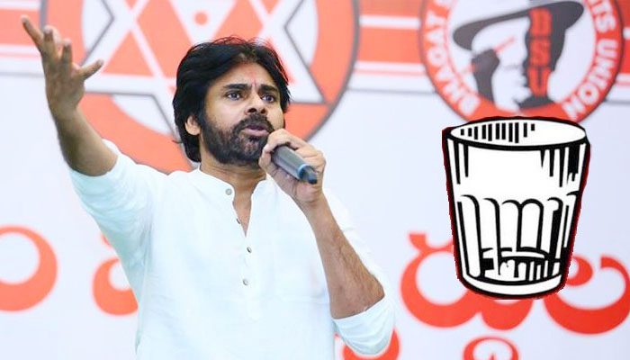 వైసీపీ ఆనందం ఆవిరి : ఎడ్వాంటేజీ పవన్ కే!