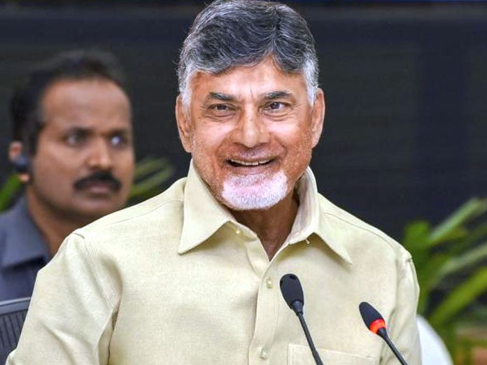 చంద్రబాబు మాటకే జై కొడుతున్న కలెక్టర్లు!