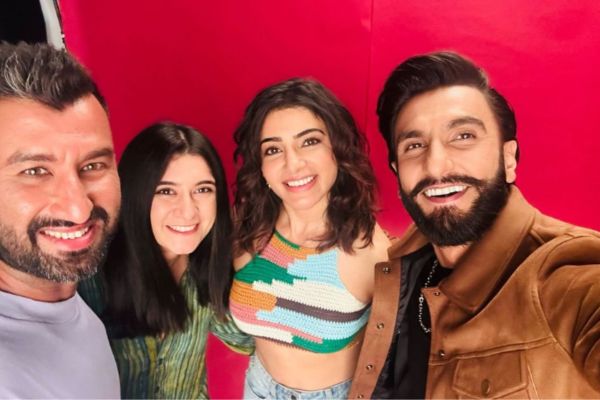  Samantha Collaborates With Ranveer Singh And Chateshwar Pujara For A Hilarious Ad