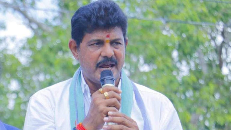 పోరాడే వేళ : వైసీపీకి మరో దెబ్బ పడిందే!