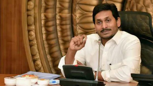 జగన్ బొమ్మ పిచ్చి విలువ 700 కోట్లా?