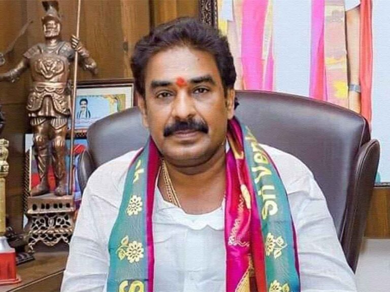 మరీ కామెడీగా ఉన్న పిన్నెల్లి బొంకులు!