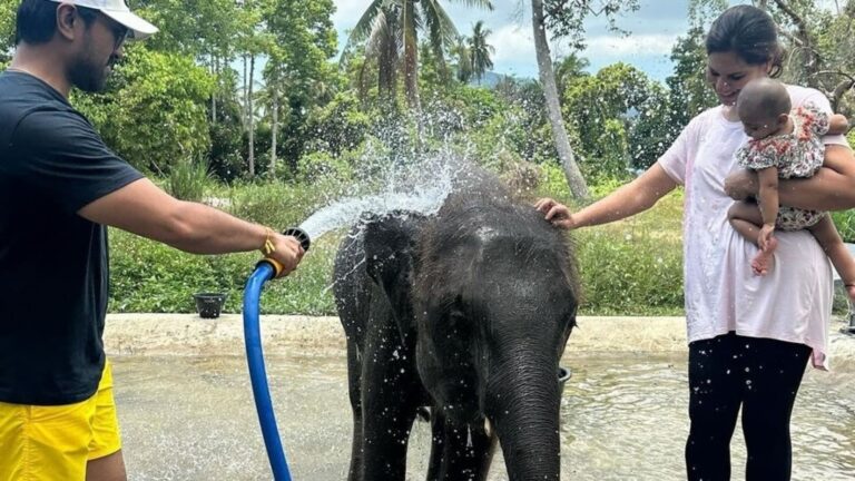 Ram Charan and Family Visit Australian Wildlife Sanctuary