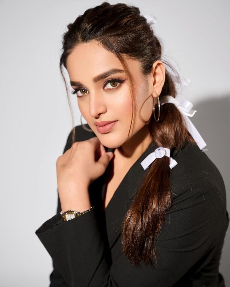 Nidhhi Agerwal