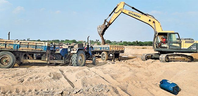 Chandrababu Asked officials To prevent smuggling of sand To Neighboring states