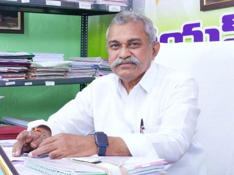 YSRCP Leader Mahidar Reddy Set To Join TDP?