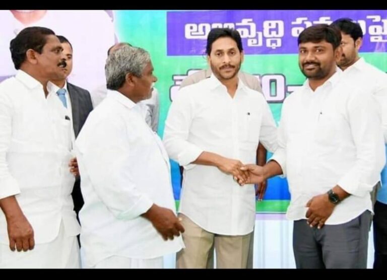 Police Detain YSRCP Social Media Activist Varra Ravinder Reddy