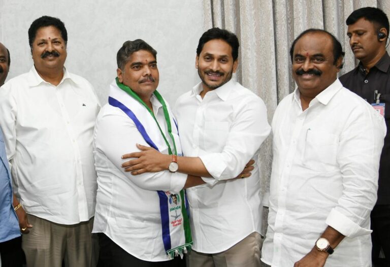 Jaya Mangalam Venkata Ramana Resigns from YSRCP