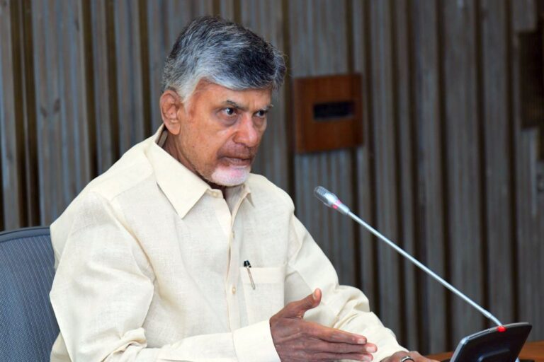 Chandrababu Expressed Anger on CID, ACB over Delay In probe Into crucial cases