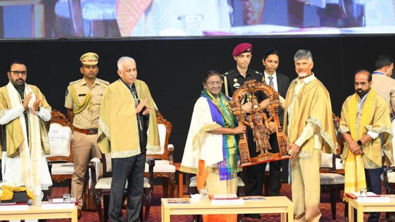 President Murmu: Medical Profession Is a Path to Serve Humanity