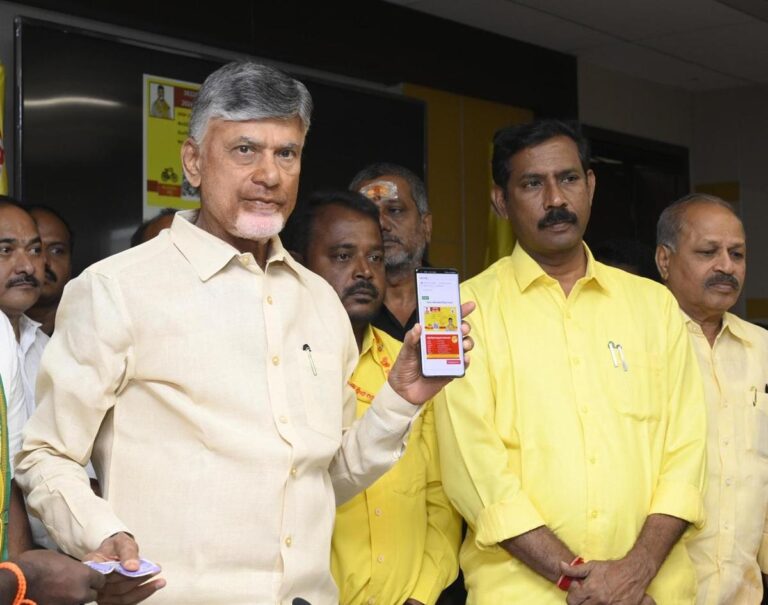 పచ్చ డబ్బు మాత్రం పుష్కలంగా కావాలి!