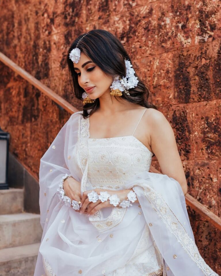 Mouni Roy