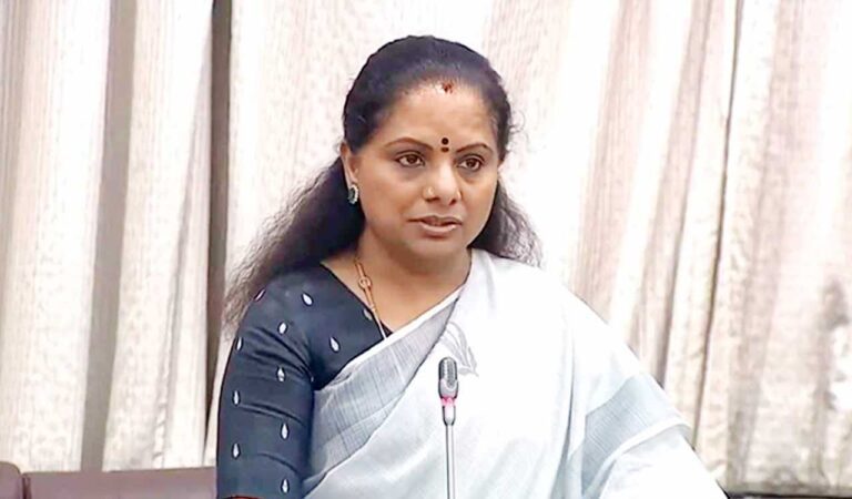 Kavitha Find Fault with Congress BC census, Demand To keep Data For scrutiny