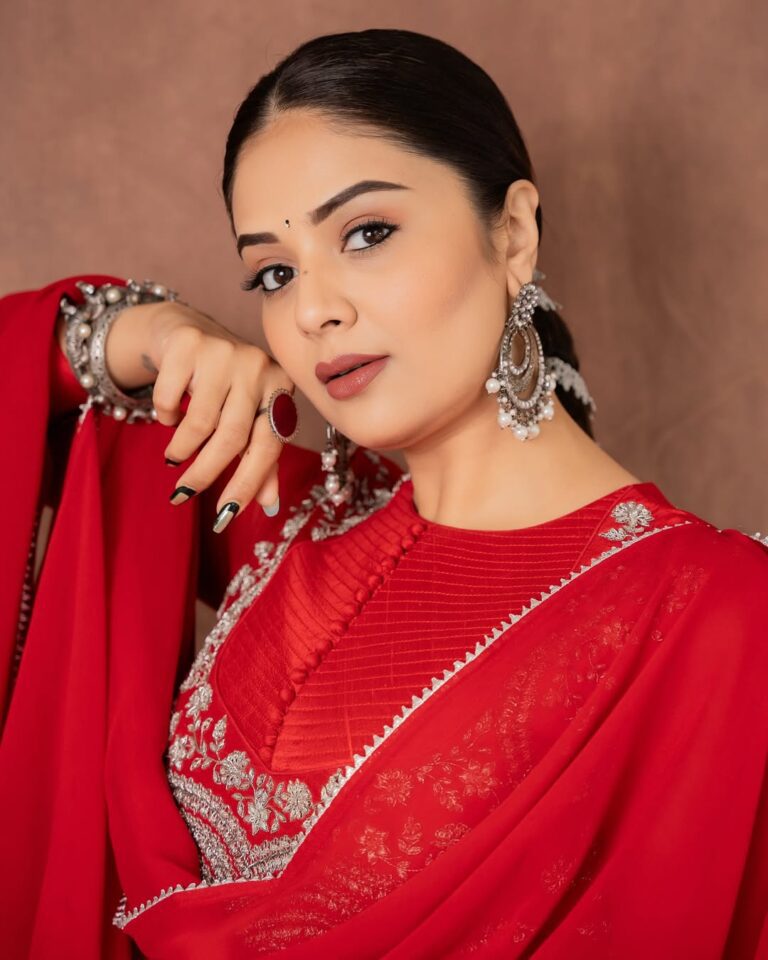 Sreemukhi