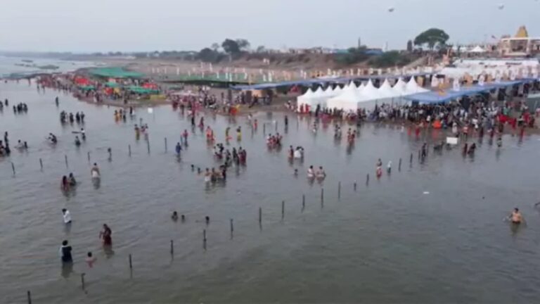 CM Revanth Reddy Announce To Develop Kaleshwara Kshetra with Rs 200 crore, Takes Holy Dip In Saraswathi pushkarams