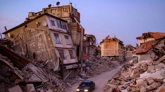 Magnitude 5.1 Earthquake Jolts Turkey