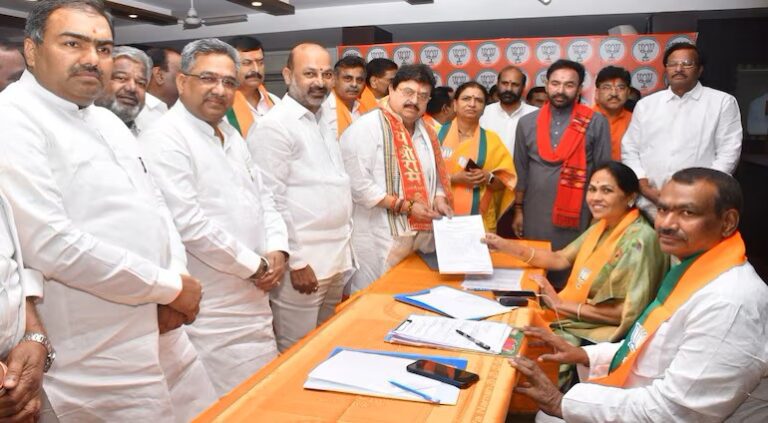 Most of MPs, MLAs absent when BJP new state chief taking charge