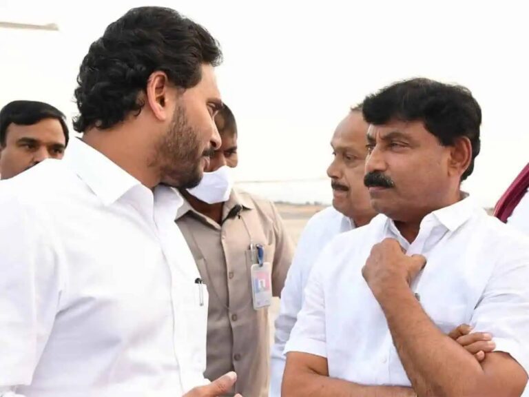 జగన్ మామ: సగం అజ్ఞానం.. సగం అహంకారం!