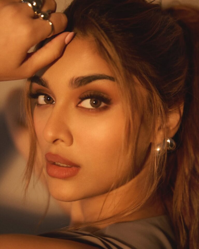 Saiee M Manjrekar