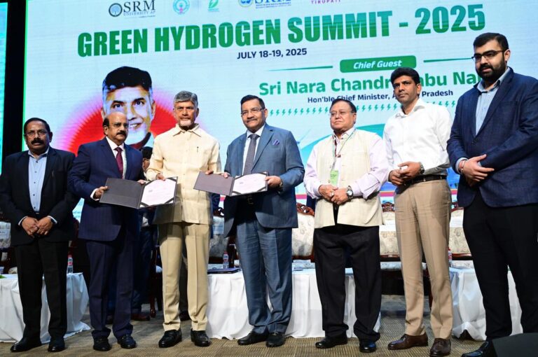 CM Chandrababu says He will Focus on Green Hydrogen Valley In Amaravati