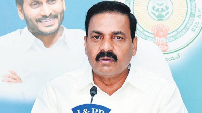 వారెవ్వా కాకాణి.. పోలీసులపై అంత ప్రేమ ఎందుకో..?