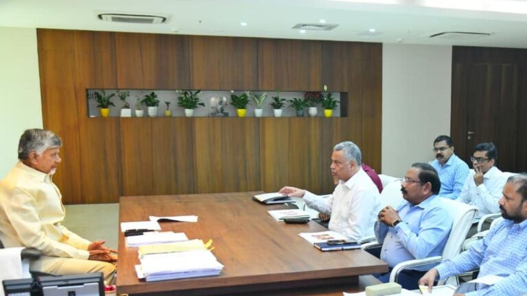 CM Chandrababu propose A New scheme For Auto Drivers As Their Livelihood Affects By Stree Shakti