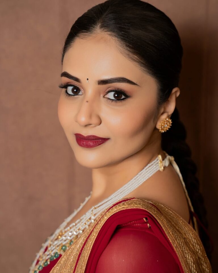 Sreemukhi