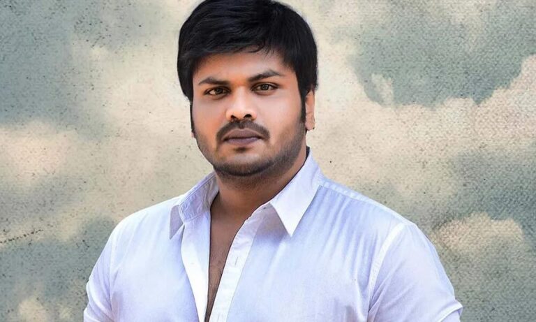 Manchu Manoj Visits Ailing Actor Ramachandra, Wishes Him Speedy Recovery