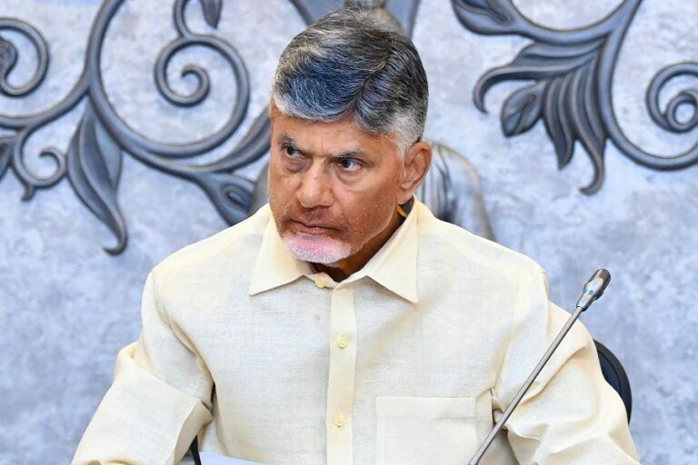 CM Chandrababu warns TDP MPs to be alert against Jagan’s criminal mastermind