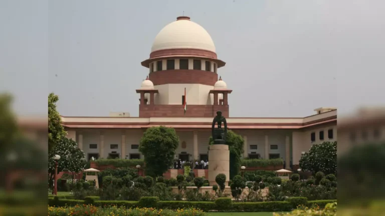 SC Stays Centre’s Notification On PIB’s Fact-Checking Unit