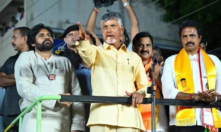 Stone Pelting At Chandrababu, Pawan Kalyan