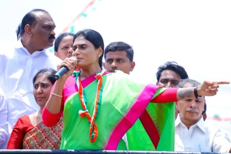 Sharmila Accuses Jagan Only Included YSR Name In CBI’s FIR