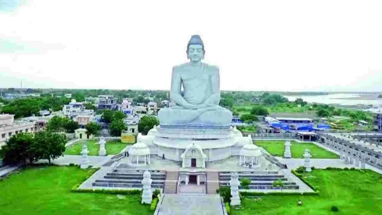 4 Mega Parks, Tourism projects with Blue And Green Concept To come Up In Amaravati