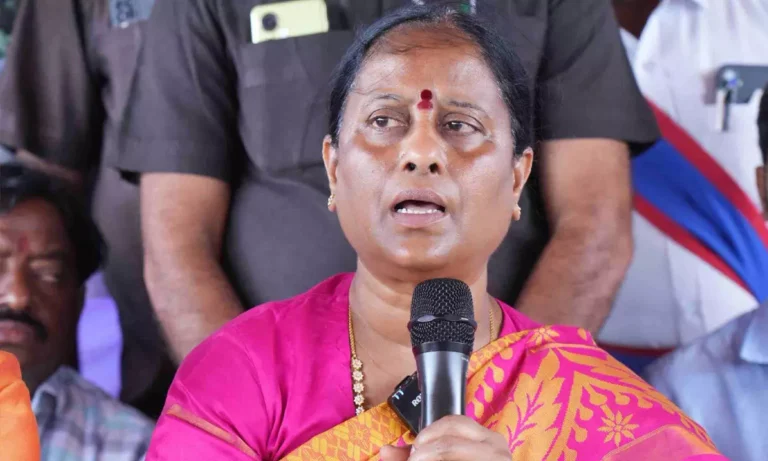 Minister Konda Surekha slams KTR Responsible For Naga Chaitanya- Samantha’s Divorce!