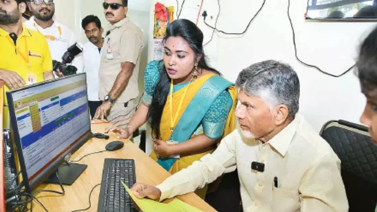 CM Chandrababu Launches `Jananayakudu’ protal For public Grievances At Kuppam TDP office