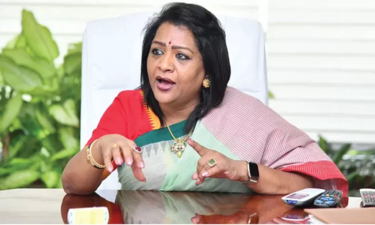 Move For A No-confidence Motion Against GHMC Mayor Gadwal Vijayalakshmi