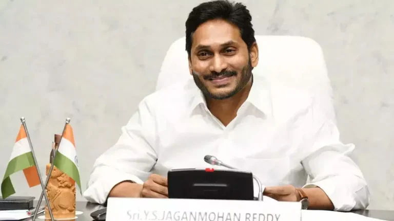 జగనన్నకు గుడ్‌బై : పలువురు ఎమ్మెల్సీలు రెడీ!