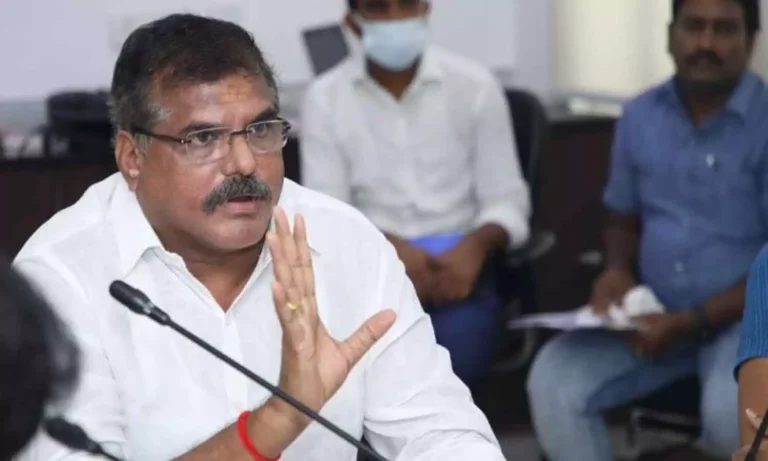 బొత్స ఆత్మవంచన పార్టీని మళ్లీ ముంచుతుందా?