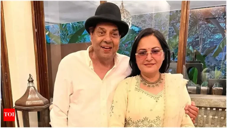 Jayaprada Reunites with Dharmendra, Shares Fond Memories of Their Iconic Collaboration