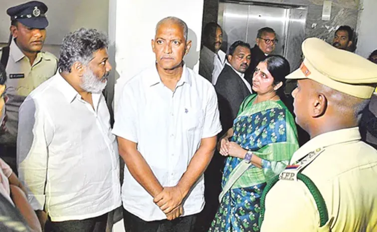 వంశీపై ఇంకా బోలెడు కేసులు సిద్ధమవుతున్నాయ్!