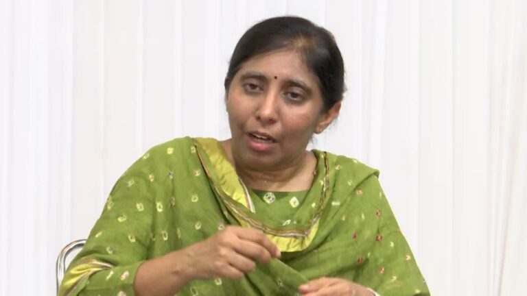 ఫాక్షన్ బుర్రలు అవి.. ఎలాగైనా వేధించగలరు!