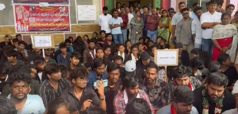 ‘మొగుణ్ని కొట్టి మొగసాలకెక్కిన..’ సామెతలా జగన్!