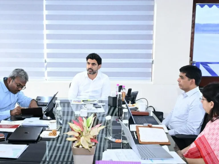 Nara Lokesh Asks officials To provide House sites to 2,000 people more in Mangalagiri constituency