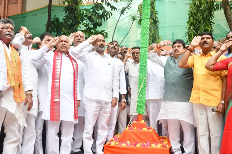Bandi Sanjay Furious over `Marwadi Go Back’ slogans As Drama of Congress, BRS, MIM