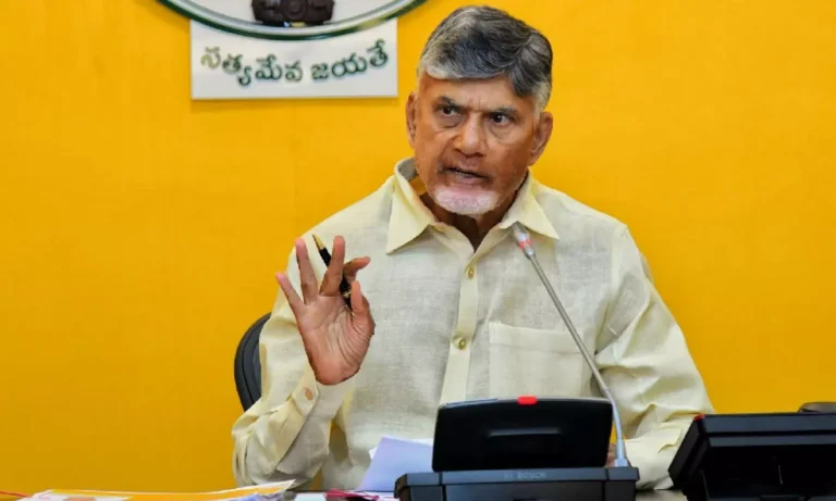 CM Chandrababu cautioned selection of Mentors To support P4 Golden Families should Be voluntary