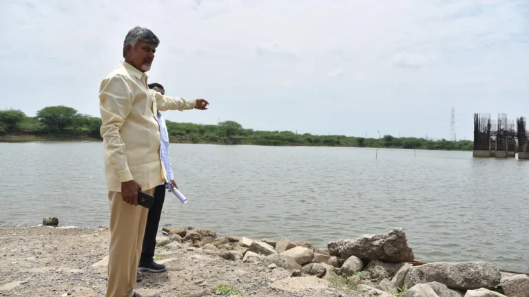 CM Chandrababu Sets Deadline-Driven Push for Amaravati Capital Construction
