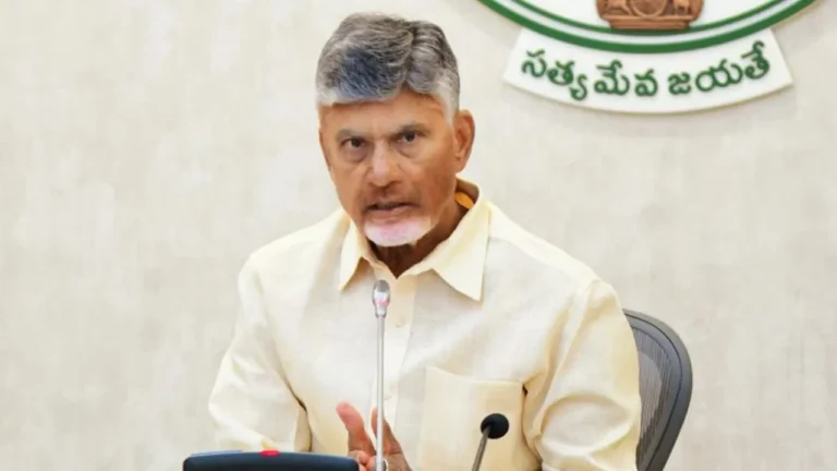 వార్నింగ్ బెల్స్ : నయా ఎమ్మెల్యేలు బీ అలర్ట్!