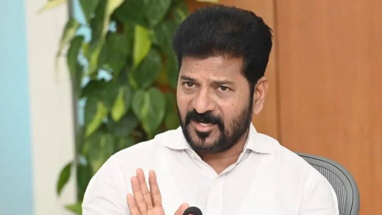Defected BRS MLAs met CM Revanth Reddy, discuss on how to respond Speaker’s disqualification notices