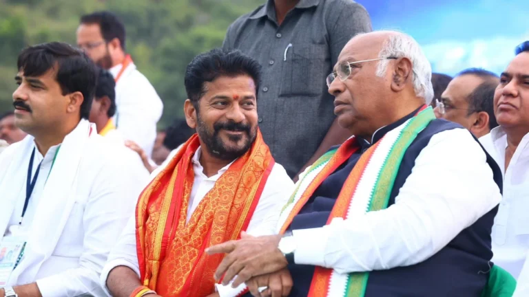 “Kharge’s Explosive Statement Stuns Telangana Congress”