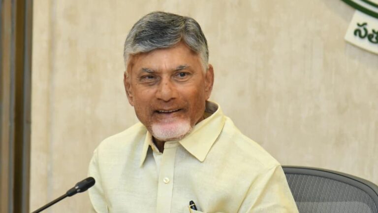 CM Chandrababu Launches `Auto Drivers sevalo’ scheme, providing Rs 15,000 To Drivers
